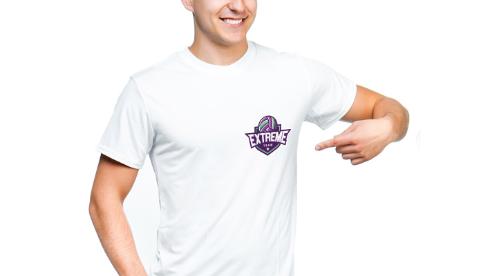 Aplikacja logo Extreme Team na koszulce